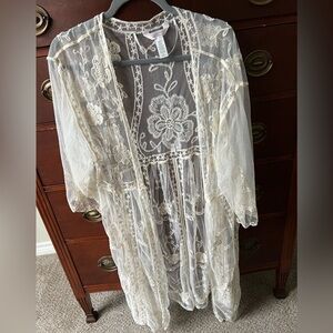 Lauren Conrad Cream Floral Lace Kimono